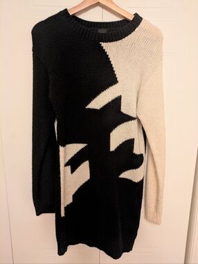 Black and White Colorblock Knit Sweater Dress